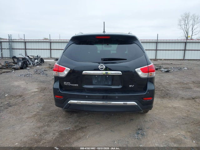 5N1AR2MN6GC624904 Nissan Pathfinder Sv
