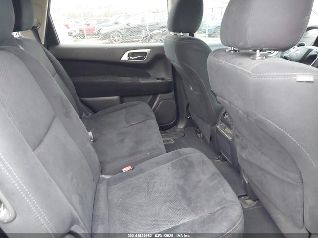 5N1AR2MN6GC624904 Nissan Pathfinder Sv