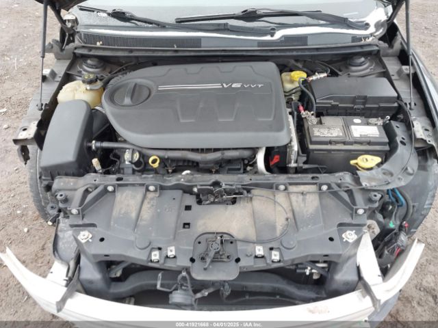 1C3CCCBG9FN516065 Chrysler 200 S