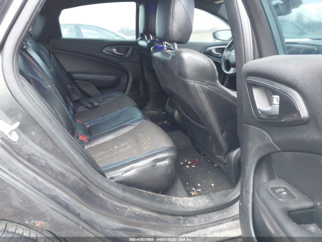 1C3CCCBG9FN516065 Chrysler 200 S