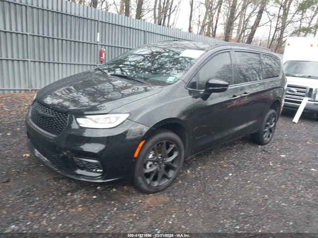 2C4RC1BG6RR187584 Chrysler Pacifica Touring L