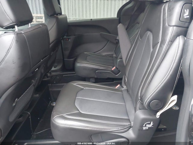 2C4RC1BG6RR187584 Chrysler Pacifica Touring L