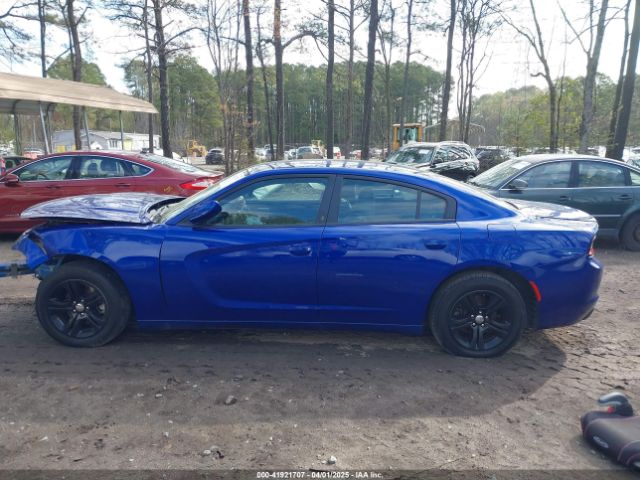 2C3CDXBG5KH720806 Dodge Charger Sxt Rwd