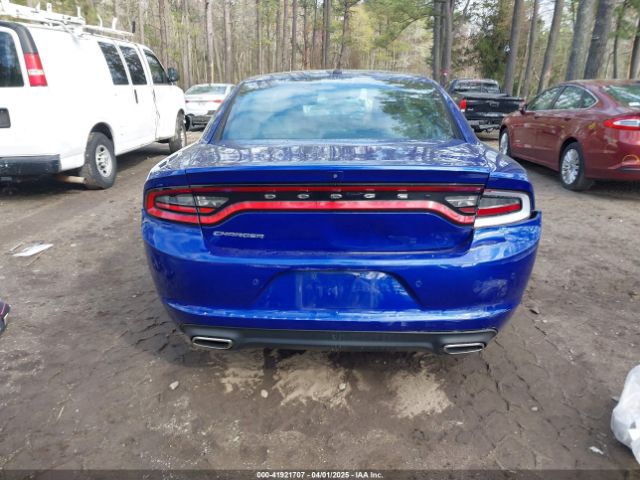 2C3CDXBG5KH720806 Dodge Charger Sxt Rwd