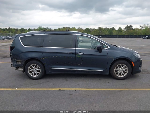 Chrysler Pacifica Touring L 2020 2C4RC1BG7LR284137 Image 14