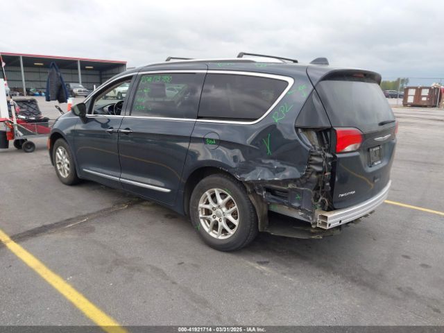 2020 CHRYSLER PACIFICA 2C4RC1BG7LR284137 Photo 2