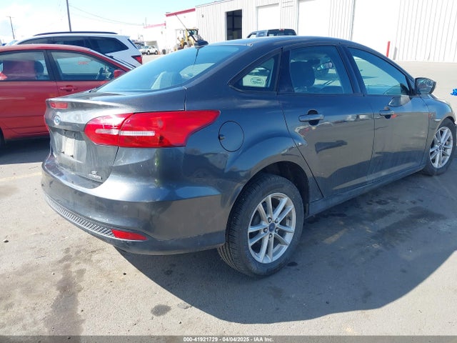 Ford 2016 2016 1FADP3F22GL259160 Image 4