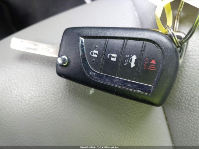 4T1B11HK9KU708465 Toyota CAMRY SE