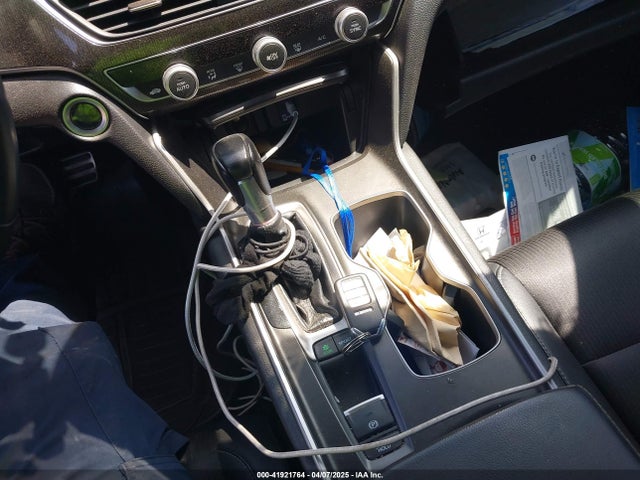 1HGCV1F37JA233859 Honda Accord Sport