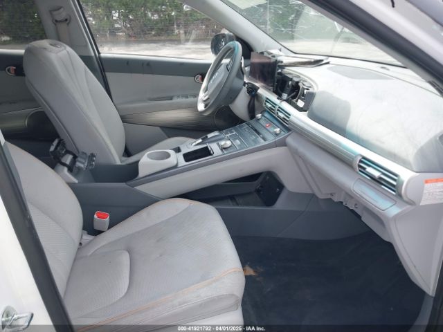 2021 HYUNDAI NEXO KM8J74A67MU013848 Photo 4