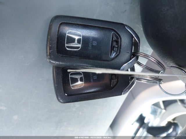 1HGCR2F81GA108256 Honda Accord Ex-l