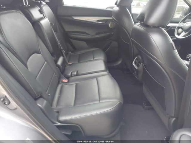 3PCAJ5M16KF112761 Infiniti Qx50 Essential