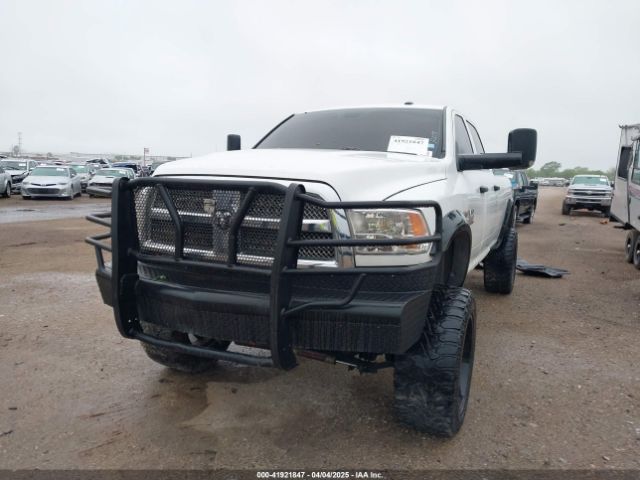 3C6UR5HJ5HG685791 RAM 2500 Tradesman  4x4 8' Box
