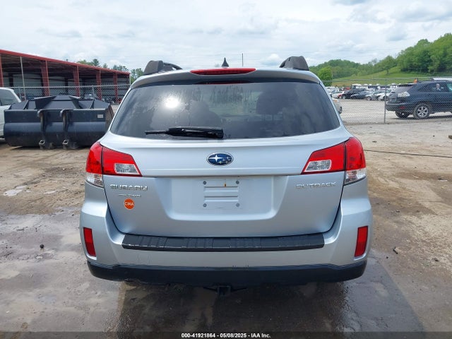 4S4BRBCC3E3288467 Subaru Outback 2.5i Premium