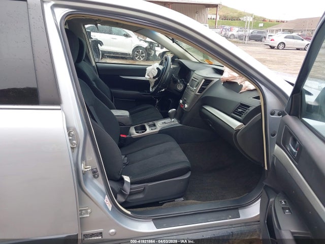 4S4BRBCC3E3288467 Subaru Outback 2.5i Premium