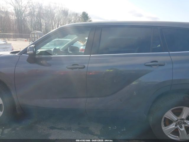 5TDBZRBH7MS543967 Toyota Highlander Le