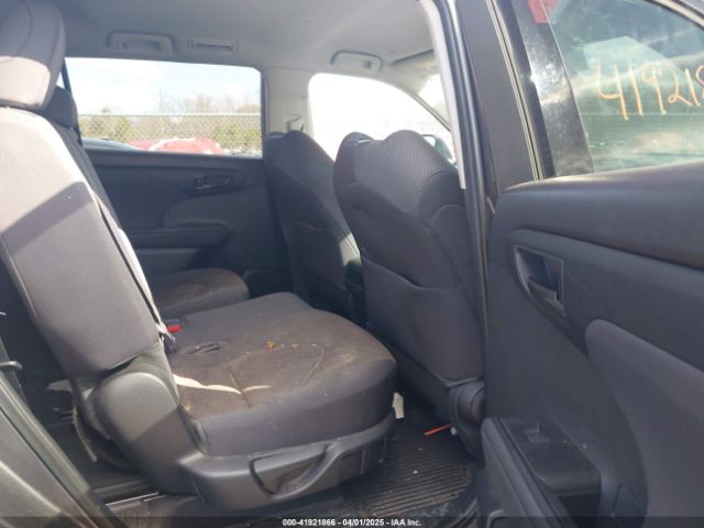5TDBZRBH7MS543967 Toyota Highlander Le