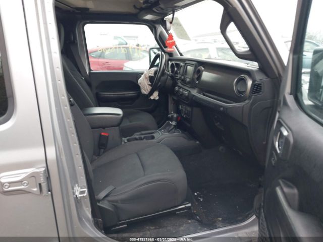 1C4HJXDN3LW115076 Jeep Wrangler Unlimited Sport S 4x4