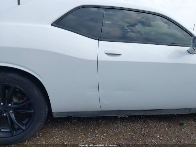 2C3CDYAG9EH152989 Dodge Challenger Sxt