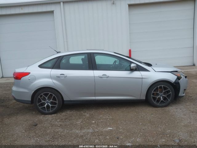 1FADP3H20HL209209 Ford FOCUS SEL