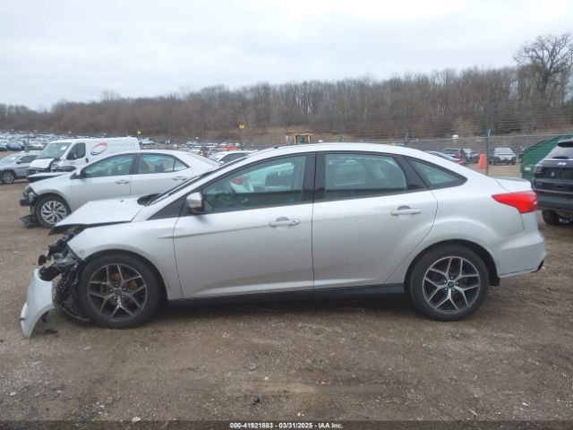 1FADP3H20HL209209 Ford FOCUS SEL