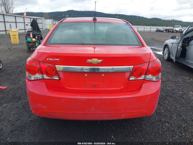 1G1PA5SG7F7116906 Chevrolet Cruze Ls Auto