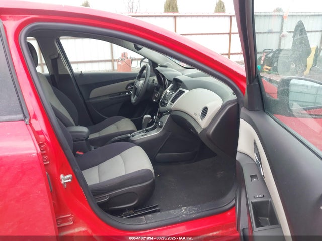 1G1PA5SG7F7116906 Chevrolet Cruze Ls Auto