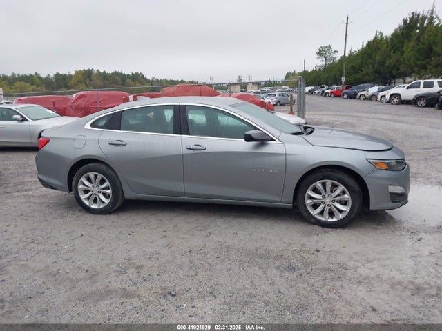 1G1ZD5ST4SF120389 Chevrolet Malibu Fwd 1lt