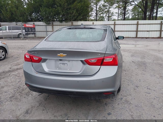 1G1ZD5ST4SF120389 Chevrolet Malibu Fwd 1lt