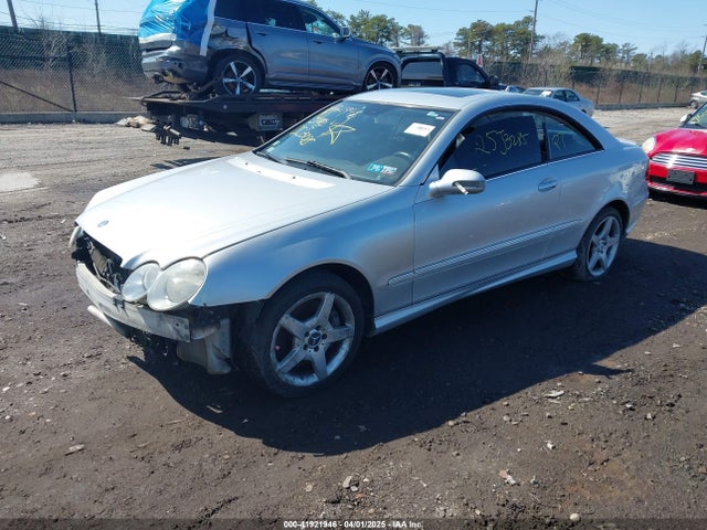 2007 MERCEDES-BENZ CLK 550 WDBTJ72HX7F210343 Photo 1