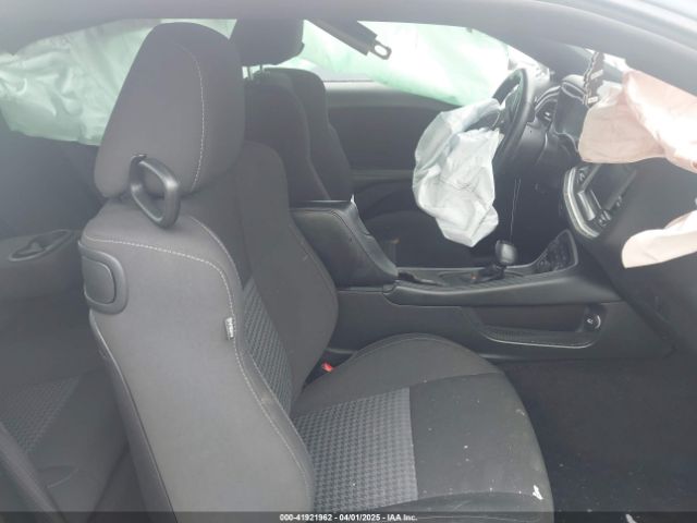 2C3CDZJG7NH137512 Dodge Challenger Gt