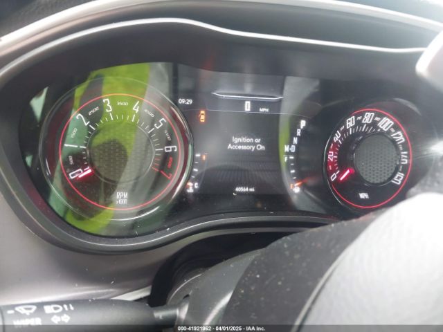 2C3CDZJG7NH137512 Dodge Challenger Gt