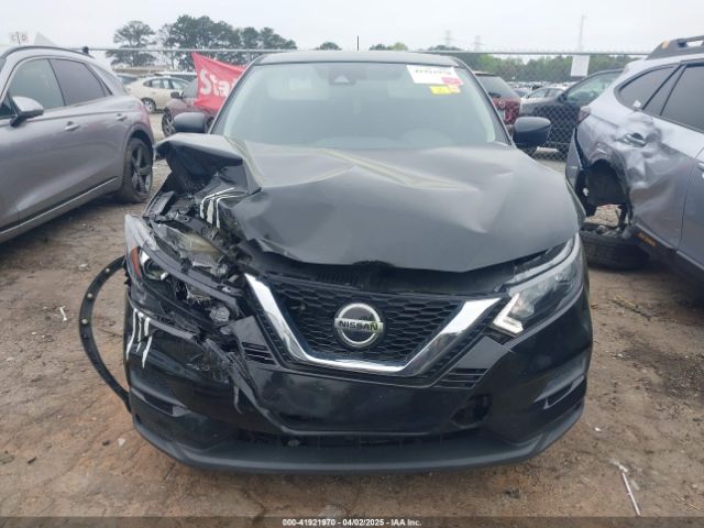 JN1BJ1CVXLW549115 Nissan Rogue Sport S Fwd Xtronic Cvt