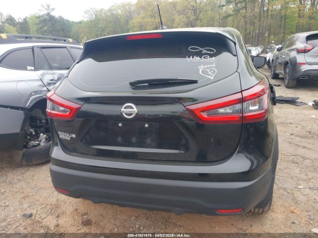 JN1BJ1CVXLW549115 Nissan Rogue Sport S Fwd Xtronic Cvt