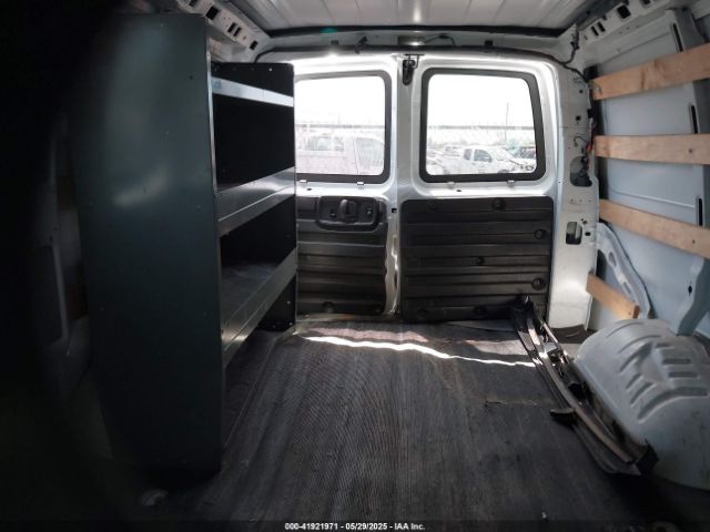1GTW7AFFXH1911398 GMC Savana 2500 Work Van