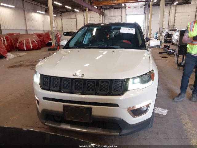 3C4NJDCB6JT100924 Jeep Compass Limited 4x4