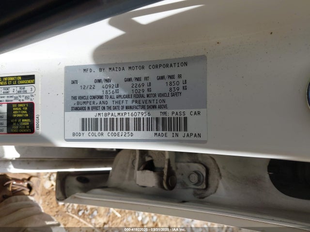 Mazda MAZDA3 HATCHBACK 2023 JM1BPALMXP1607956 Image 9