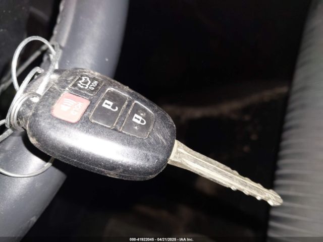5TDBKRFH8GS296395 Toyota Highlander Le Plus V6