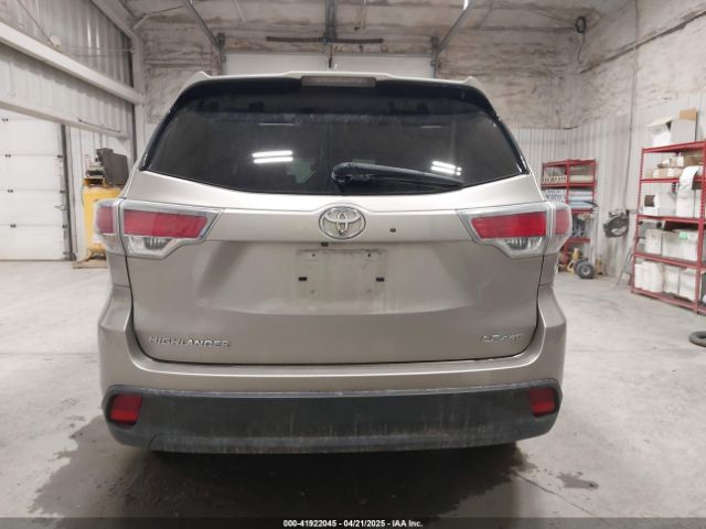 5TDBKRFH8GS296395 Toyota Highlander Le Plus V6
