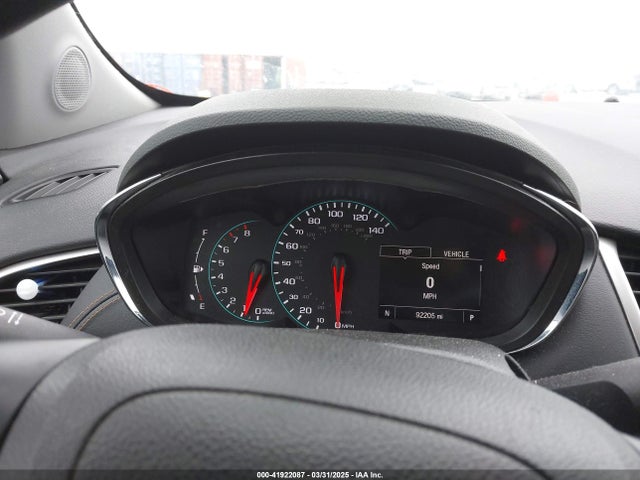 3GNCJKSB1JL156483 Chevrolet TRAX LS