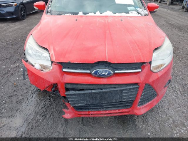 1FADP3K28EL126051 Ford FOCUS SE
