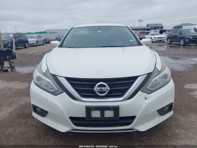 1N4AL3AP1HN360388 Nissan Altima 2.5 S