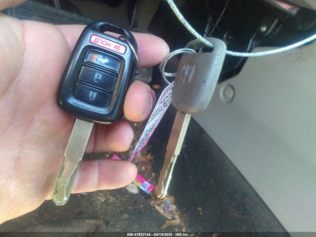 2HGFB2F70FH565147 Honda CIVIC SE