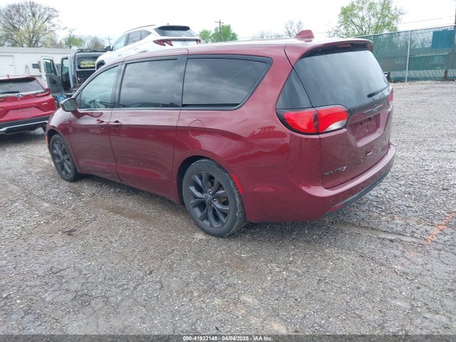 2C4RC1FG2LR126671 Chrysler Pacifica Touring