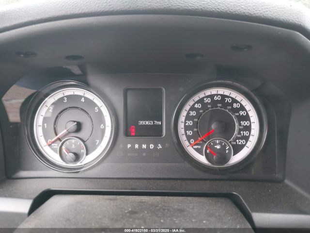 1C6RR7LG0RS129797 RAM 1500 Classic Warlock  4x4 5'7 Box
