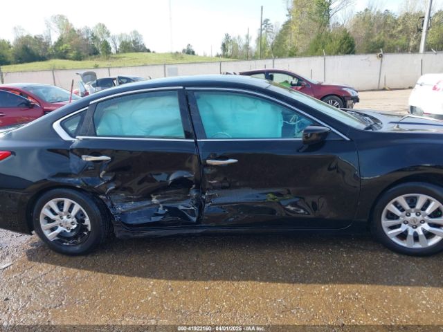 1N4AL3AP7HC142659 Nissan Altima 2.5 S