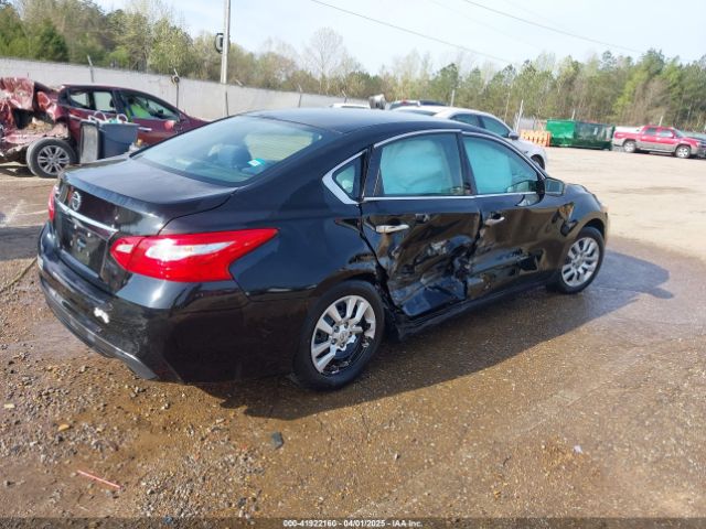 1N4AL3AP7HC142659 Nissan Altima 2.5 S