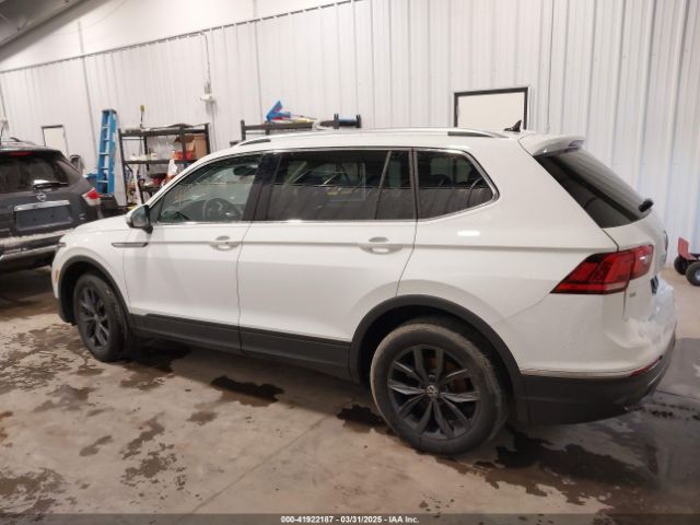 3VV2B7AX0RM035320 Volkswagen Tiguan 2.0t Se/2.0t Wolfsburg Edition