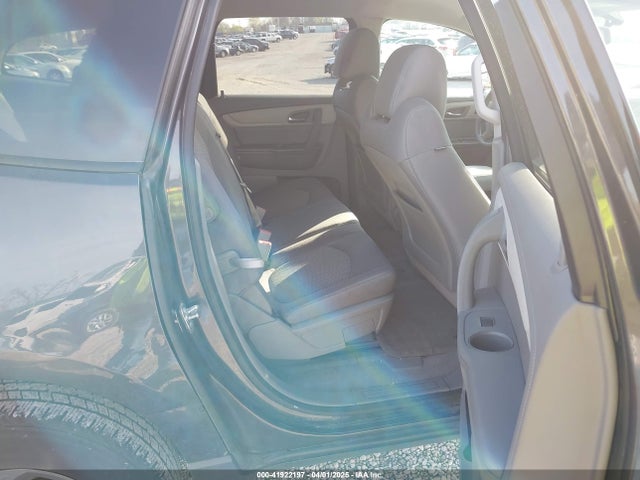 1GNKRFED0GJ304678 Chevrolet Traverse Ls