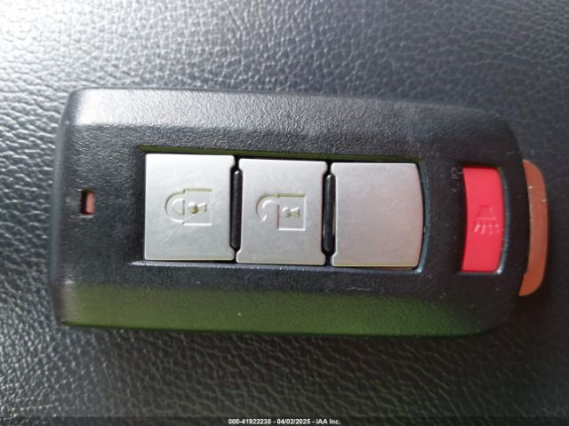 JA4AT5AA6JZ070237 Mitsubishi Eclipse Cross Se/sel